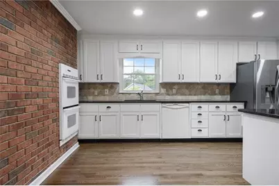 3995 Manson Avenue SE, Smyrna, GA 30082 - Photo 10
