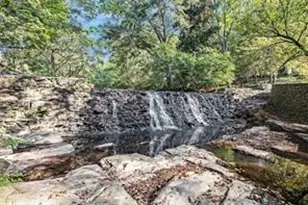 1858 D'Youville Ln, Atlanta, GA 30341 - Photo 34