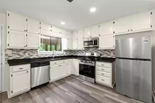 1858 D'Youville Ln, Atlanta, GA 30341 - Photo 12