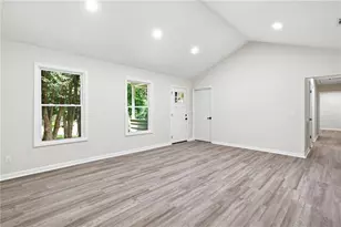 303 Quail Hollow Dr, Woodstock, GA 30188 - Photo 10