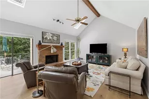 8830 Willowbrae Ln, Roswell, GA 30076 - Photo 6