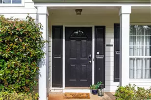 2812 Amhurst Way NW, Kennesaw, GA 30144 - Photo 2