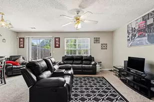 5330 Creekview Ln, Morrow, GA 30260 - Photo 2