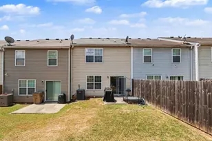 5330 Creekview Ln, Morrow, GA 30260 - Photo 4