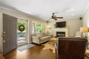 927 Flagler Cir, Smyrna, GA 30080 - Photo 8