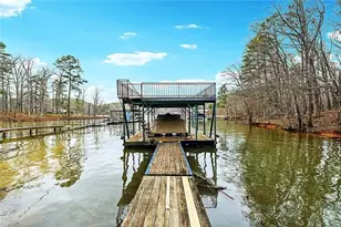 8012 Beachwood Dr, Murrayville, GA 30564 - Photo 4