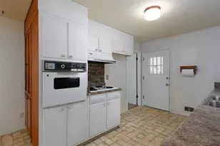 3883 N Pebble Dr, Douglasville, GA 30134 - Photo 12