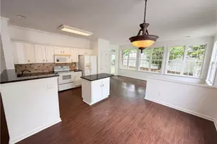 64 Garden Grove, Newnan, GA 30265 - Photo 2