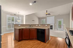 214 Woodview Ln, Woodstock, GA 30188 - Photo 8