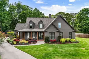 4940 Montclair Trail, Cumming, GA 30040 - Photo 32