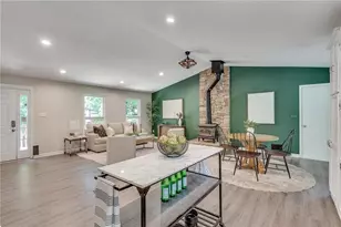 9665 Pine Thicket Way, Roswell, GA 30075 - Photo 12
