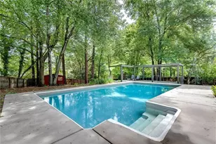 9665 Pine Thicket Way, Roswell, GA 30075 - Photo 32
