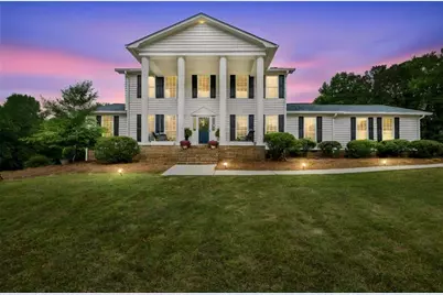 32 Quail Run, Hoschton, GA 30548 - Photo 2