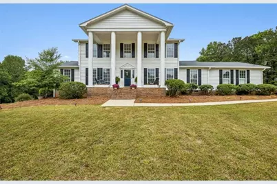 32 Quail Run, Hoschton, GA 30548 - Photo 1