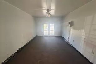 3040 Garnet Way, Atlanta, GA 30349 - Photo 4