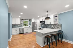 4285 Blackland Way, Marietta, GA 30067 - Photo 8