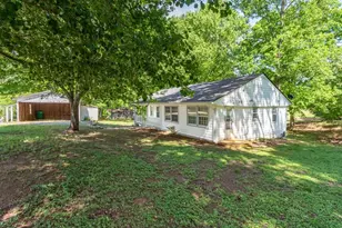514 Grady St, Waleska, GA 30183 - Photo 2