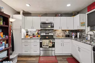 6260 Crestview Ln, Forest Park, GA 30297 - Photo 8