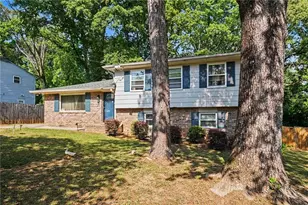 6260 Crestview Ln, Forest Park, GA 30297 - Photo 4