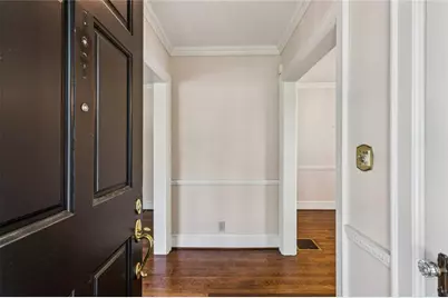 680 Longwood Drive NW, Atlanta, GA 30305 - Photo 4