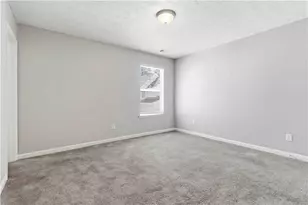 4697 Highpoint Ln, Atlanta, GA 30349 - Photo 18