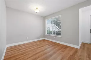 1403 Glenleaf Dr, Peachtree Corners, GA 30092 - Photo 8