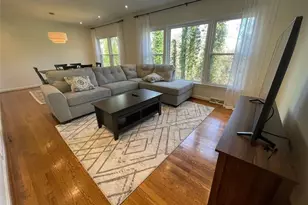 370 Herrington Dr NE, Atlanta, GA 30342 - Photo 16
