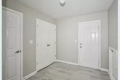 740 Prince Place, Atlanta, GA 30318 - Photo 8