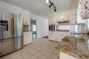 2651 Oxbow Way SW, Marietta, GA 30008 - Photo 8