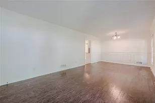2651 Oxbow Way SW, Marietta, GA 30008 - Photo 4