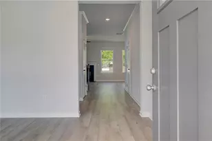 624 Gratton Ln, McDonough, GA 30253 - Photo 2