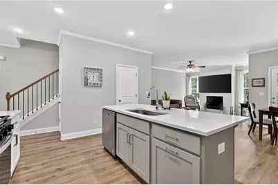 3915 Cavalier Way, Duluth, GA 30097 - Photo 6