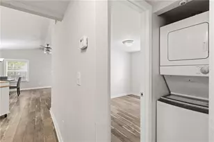1761 Marie Way, Lawrenceville, GA 30043 - Photo 14
