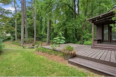 1137 Kingsley Circle NE, Atlanta, GA 30324 - Photo 24