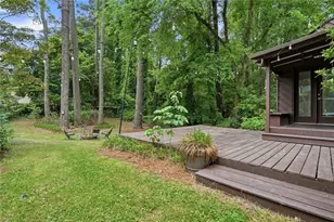 1137 Kingsley Cir NE, Atlanta, GA 30324 - Photo 24