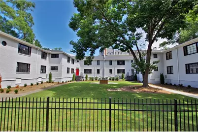 99 Peachtree Memorial Drive #C2, Atlanta, GA 30309 - Photo 2