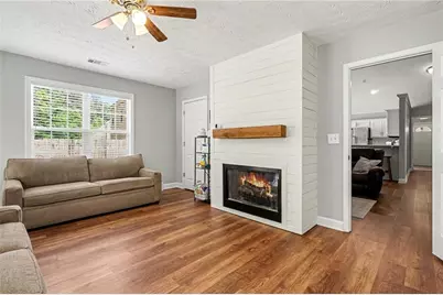 315 Shadowbrooke Circle, Loganville, GA 30052 - Photo 8