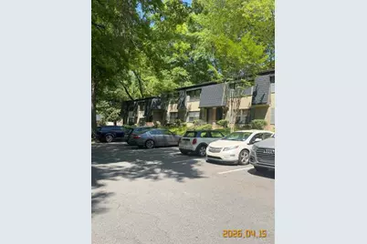 30 Arpege Way NW, Atlanta, GA 30327 - Photo 2