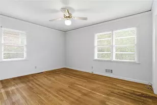 955 Vistavia Cir, Decatur, GA 30033 - Photo 14