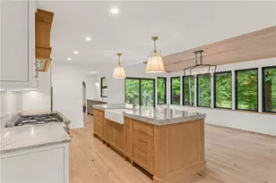 1125 Lake Charles Dr, Roswell, GA 30075 - Photo 14