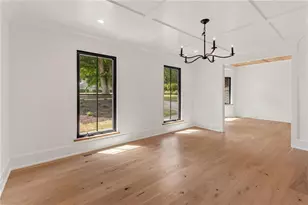 1125 Lake Charles Dr, Roswell, GA 30075 - Photo 16