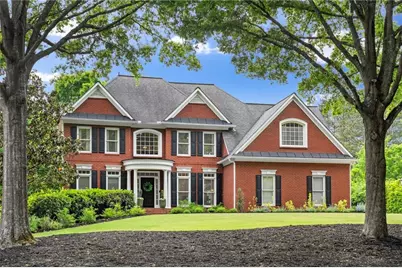 210 Hamilton Way, Roswell, GA 30075 - Photo 2