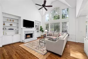 210 Hamilton Way, Roswell, GA 30075 - Photo 16
