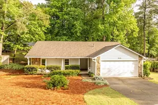 240 Kristie Ln, Roswell, GA 30076 - Photo 16