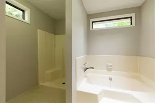 240 Kristie Ln, Roswell, GA 30076 - Photo 10