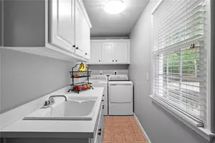 4195 Breckenridge Ct, Alpharetta, GA 30005 - Photo 30