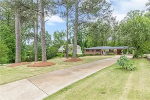 3499 Fairway Dr, College Park, GA 30337 - Photo 2