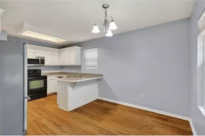 466 Raymond Drive, Winder, GA 30680 - Photo 6