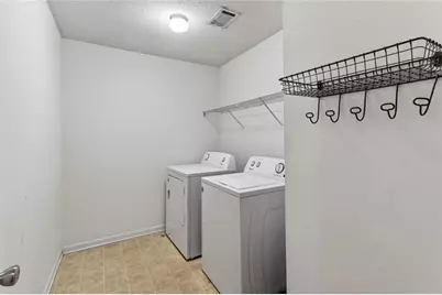 466 Raymond Drive, Winder, GA 30680 - Photo 10