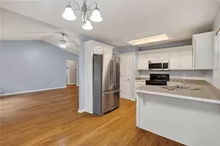 466 Raymond Dr, Winder, GA 30680 - Photo 14